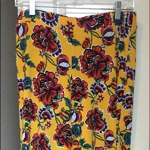 Cato brand; small palazzo pants, very stretchy